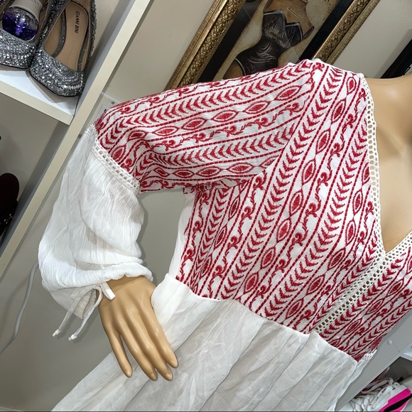 Xhilaration NWT! White/Red Embroidered Long Sleeve Babydoll Dress Size XXL - Picture 4 of 14